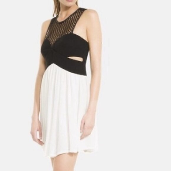 Sandro Paris Solid Black Lattice Cut Top Exposed Zipper Dress EU Size 1 (Small) - Picture 1 of 15
